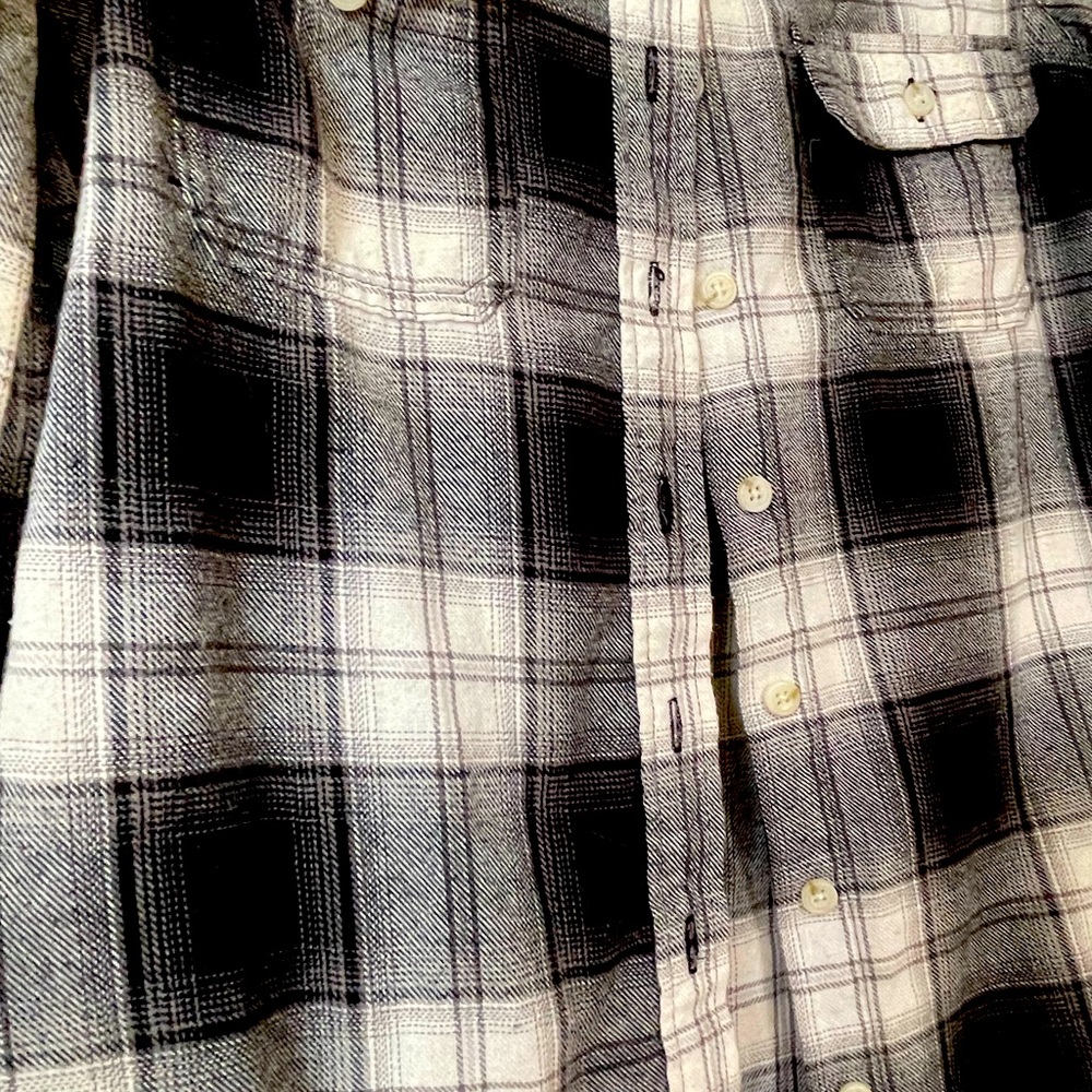 Black & white Mossimo flannel